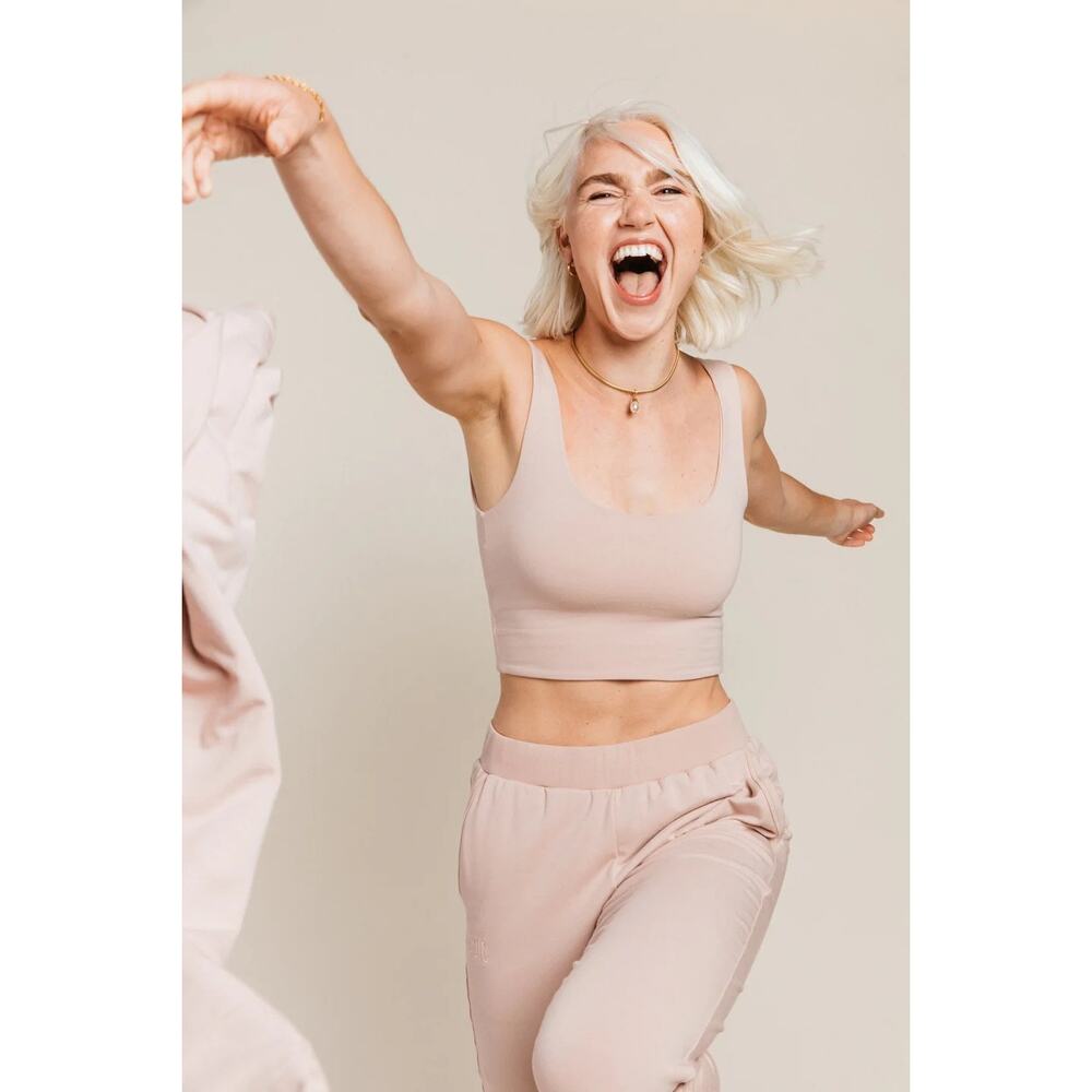 Ocio Double Scoop Tank Longline Sports Bra Pink Blush Bloom Crop Top Stretch